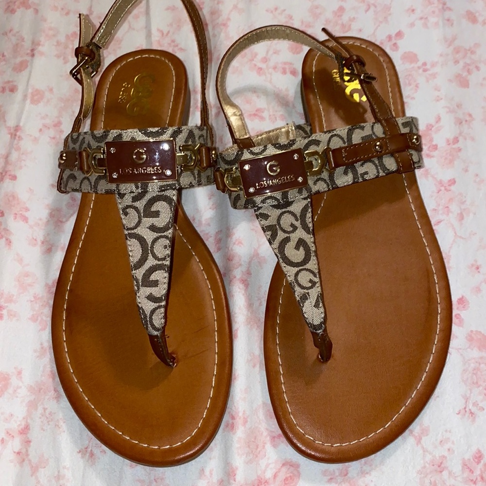 Guess Sandles